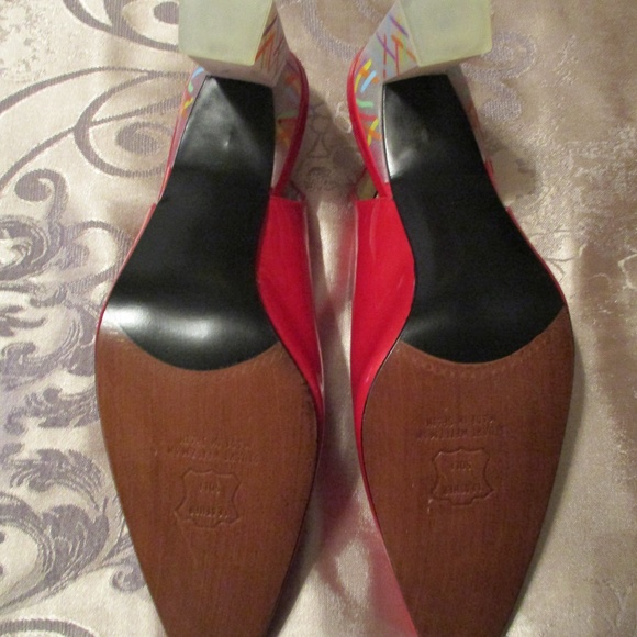 STUART WEITZMAN RED PATENT LEATHER SLING. (NWT) - Picture 5 of 15